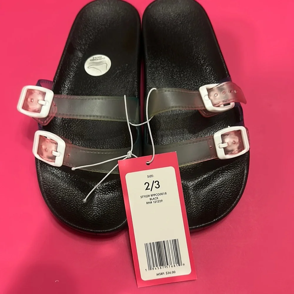 RAMPAGE GIRLS BUCKLE SANDAL: BLACK: NWT: SZ 2/3